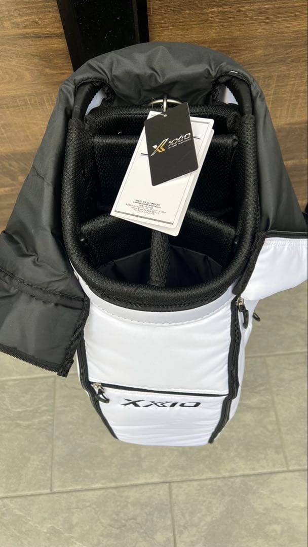 XXIO ゴルフキャディバッグ ホワイト
