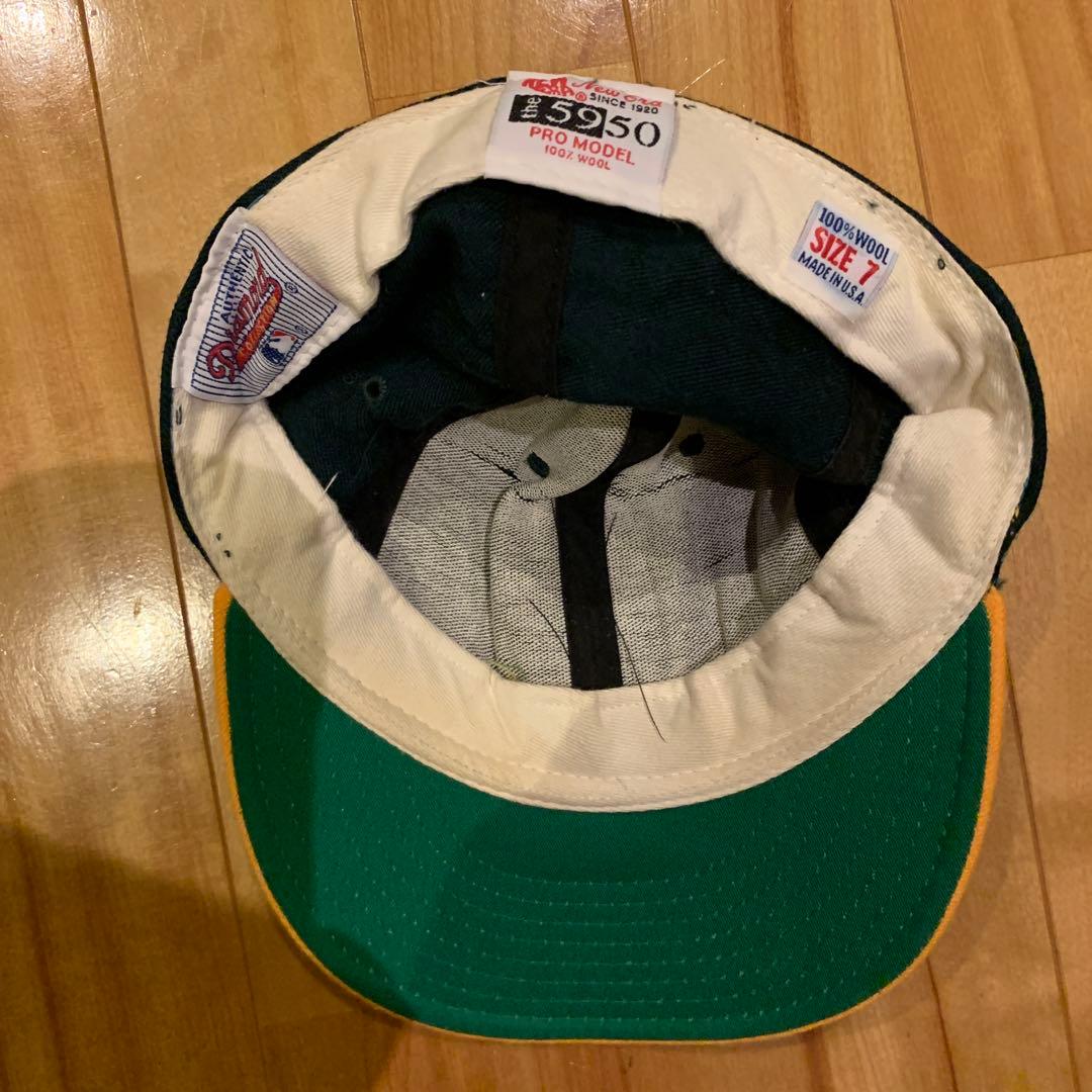 アスレチックスジャンバーレア品　パーカー　トレーナー　半ズボン　キャップ