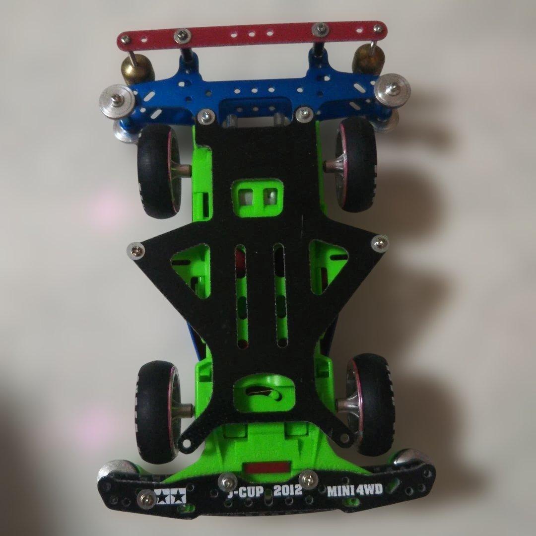 高額パーツ使用⬛️タミヤ⬛️ミニ四駆⬛️塗装済組み立て完成品2台