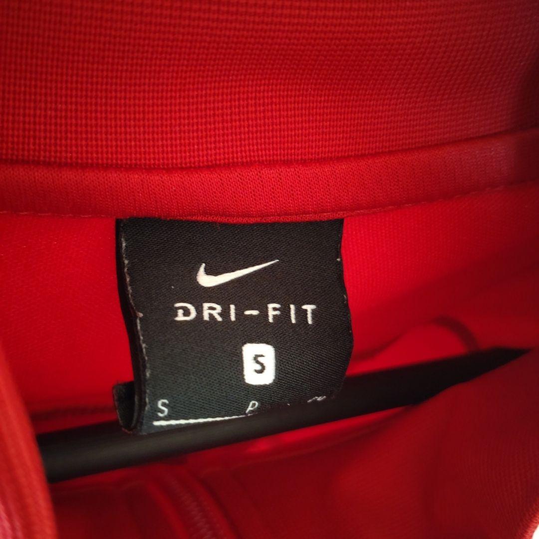 廃盤　リバプールFC Nike ジャージ レッド