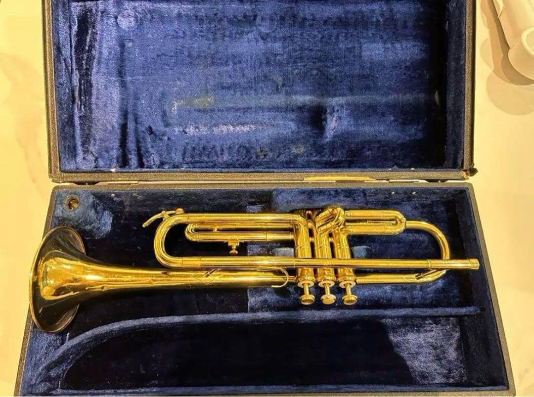 KAWAI トランペット ケース付 中古