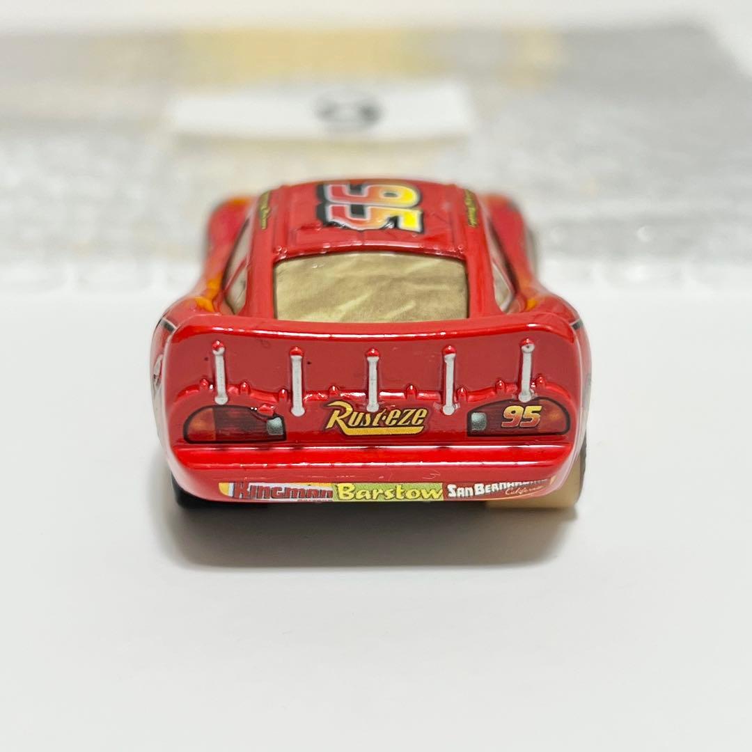 マテル　カーズ　PAINT MASK ライトニングマックイーン　ミニカー