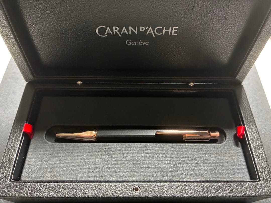 カランダッシュ バリアス エボニー ローズゴールド ボールペン