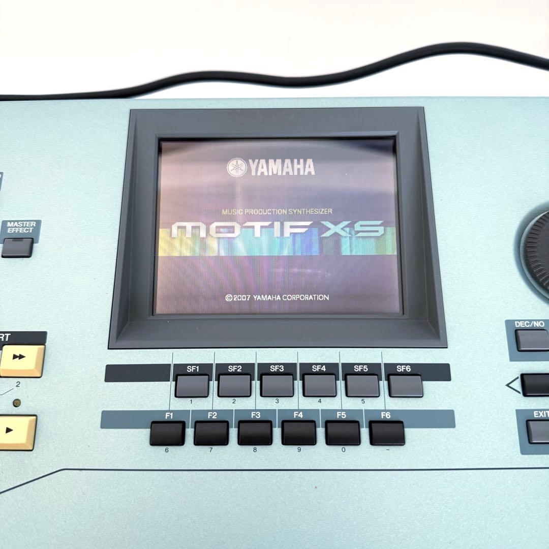 【美品】YAMAHA MOTIF XS7 シンセサイザー
