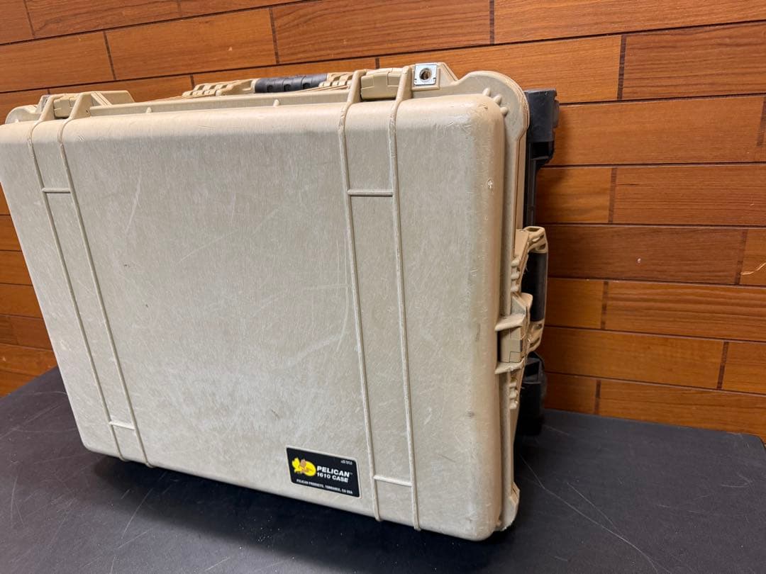 ペリカンケース1610