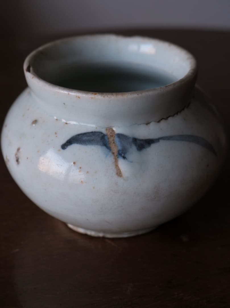 朝鮮美術　李朝白磁染付壺　李朝壷　李朝染付壺　華道具　朝鮮古陶　Q1900