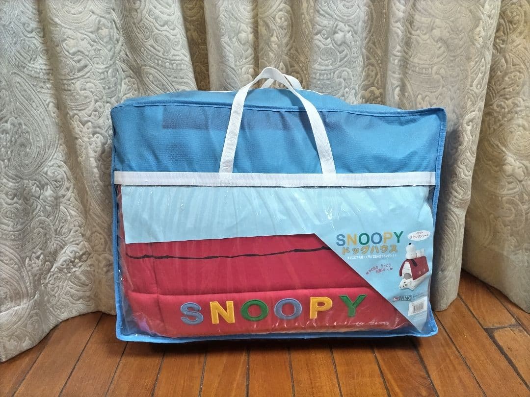 SNOOPY　スヌーピー ドッグハウス (組立式) 【新品、未使用】