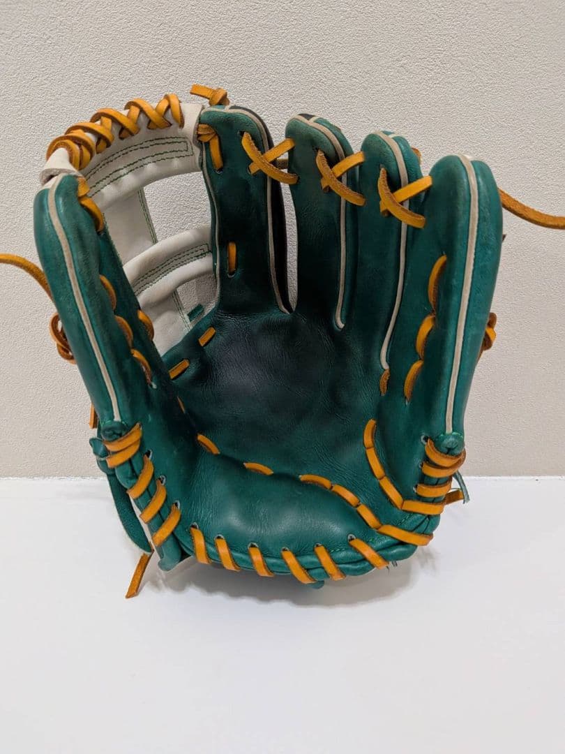 グラブワークス　内野手グローブ　チッパーモデル　ソフトボール用