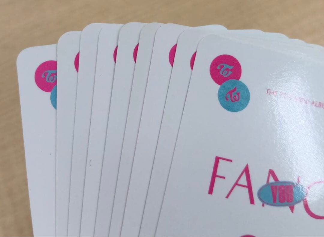 ❶ TWICE ミナ トレカ 76枚 まとめ売り