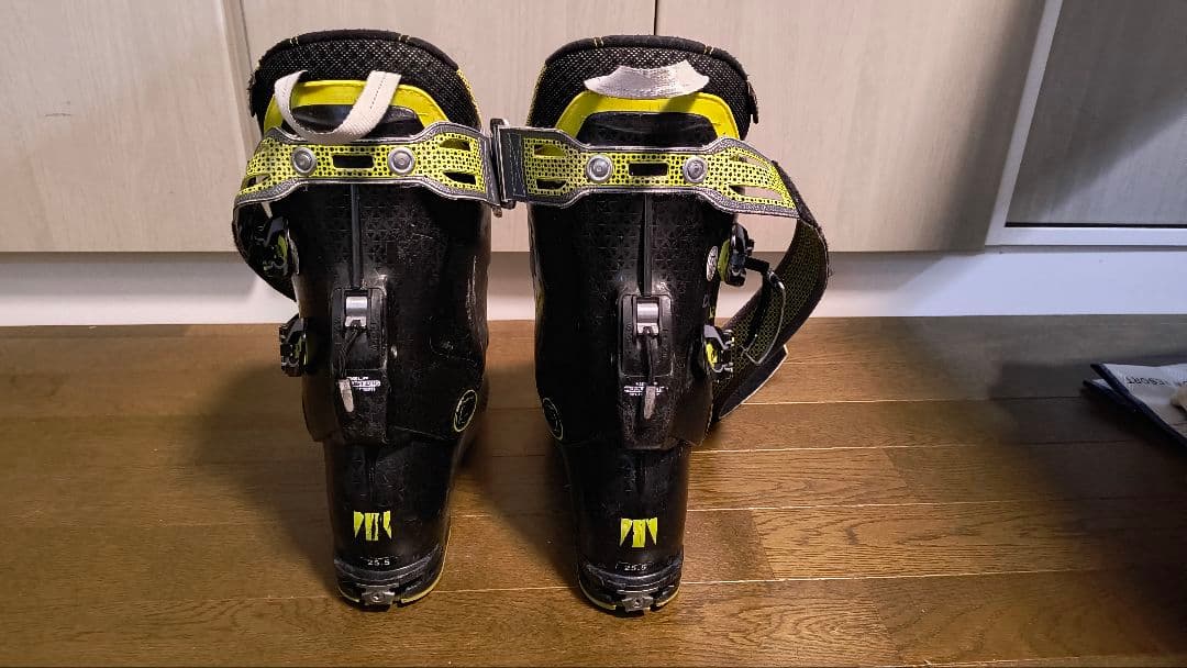 Tecnica Cochise 120スキーブーツ バックカントリー　テックピン