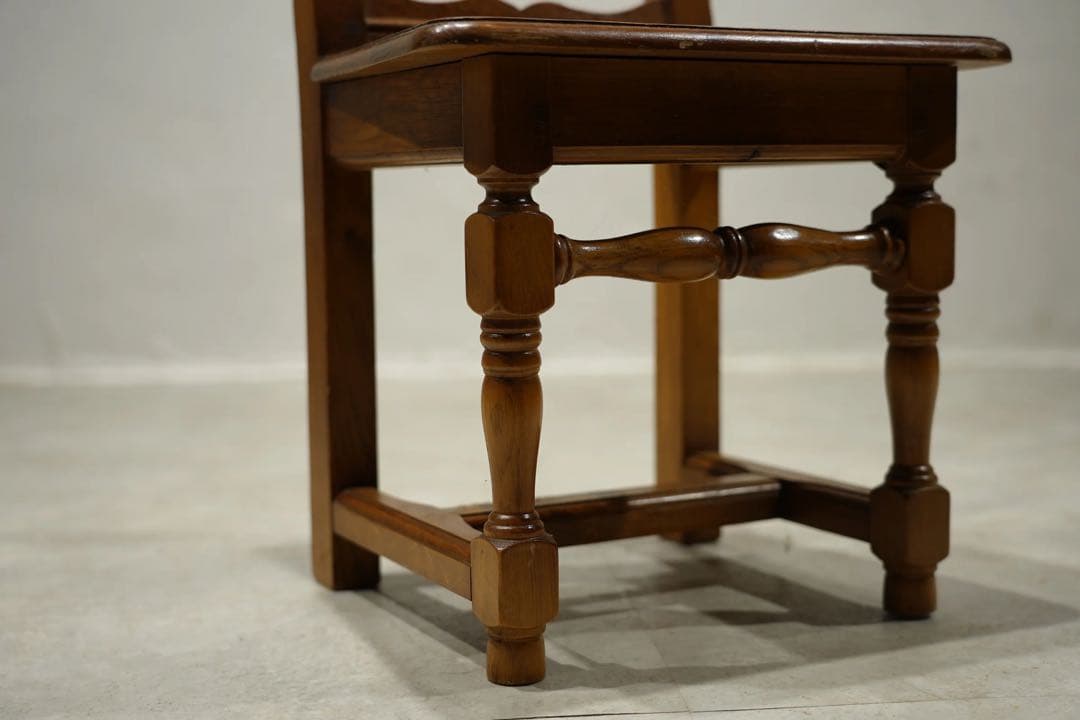 キッズチェア　ロレーヌ　France antique フランス　ジュニア　椅子