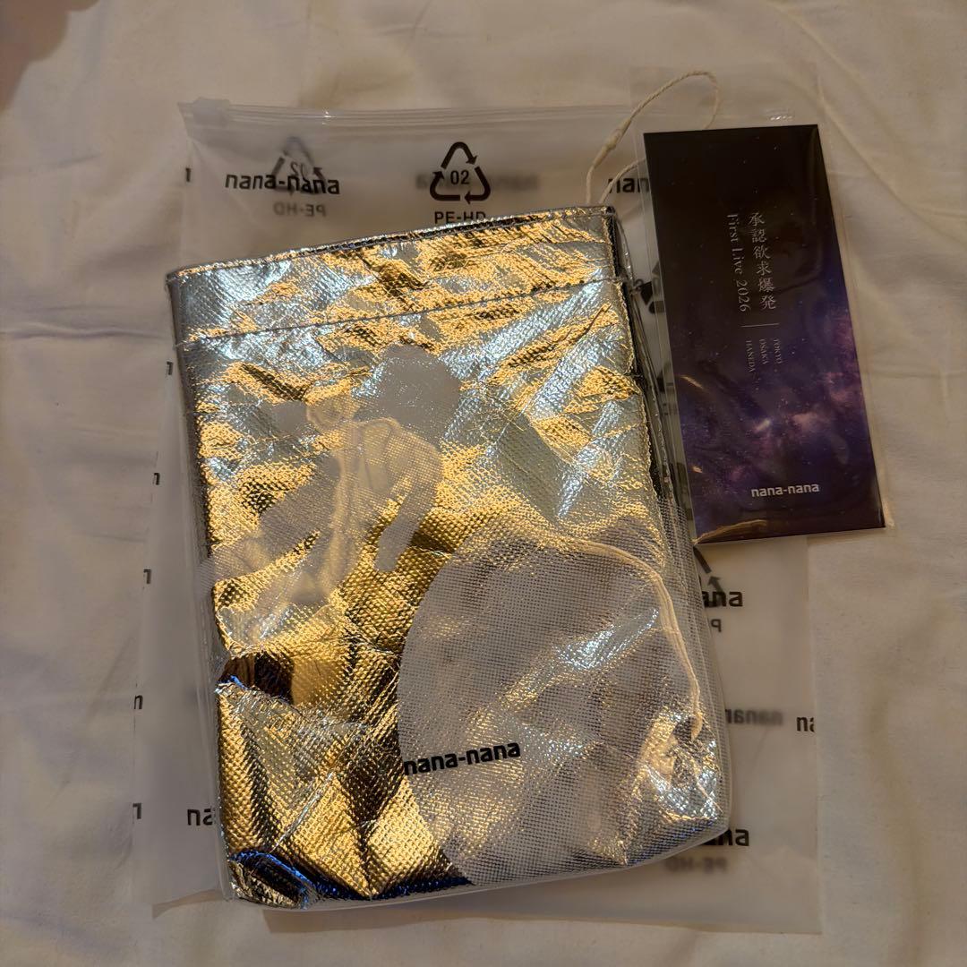 tuki. nana-nana コラボ　ショルダーポーチ