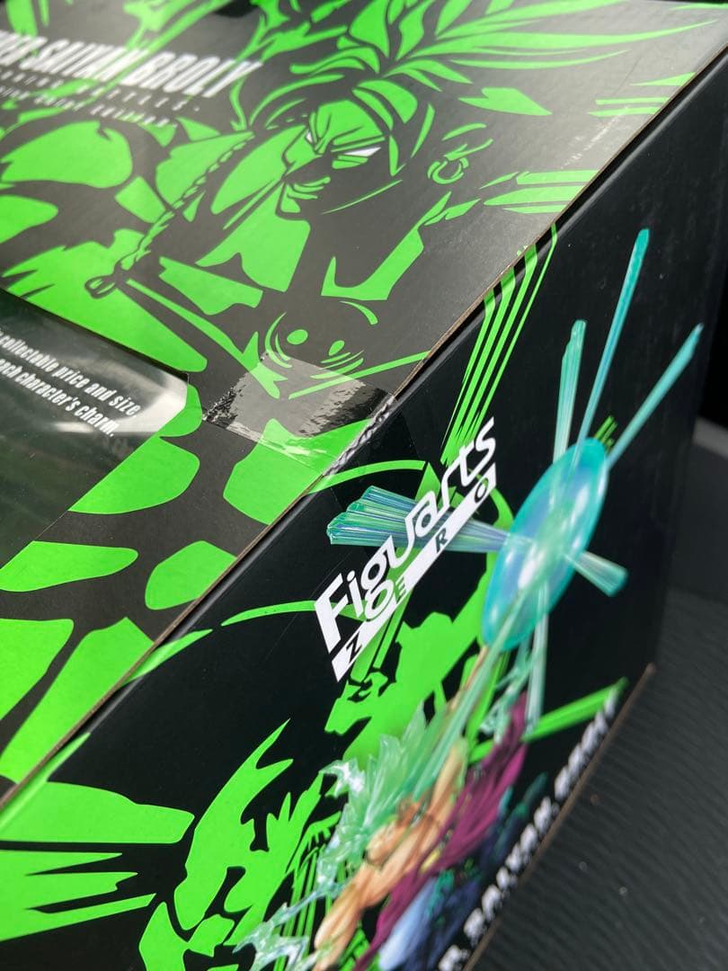 新品未開封ドラゴンボールフィギュアーツZEROブロリー海外限定品