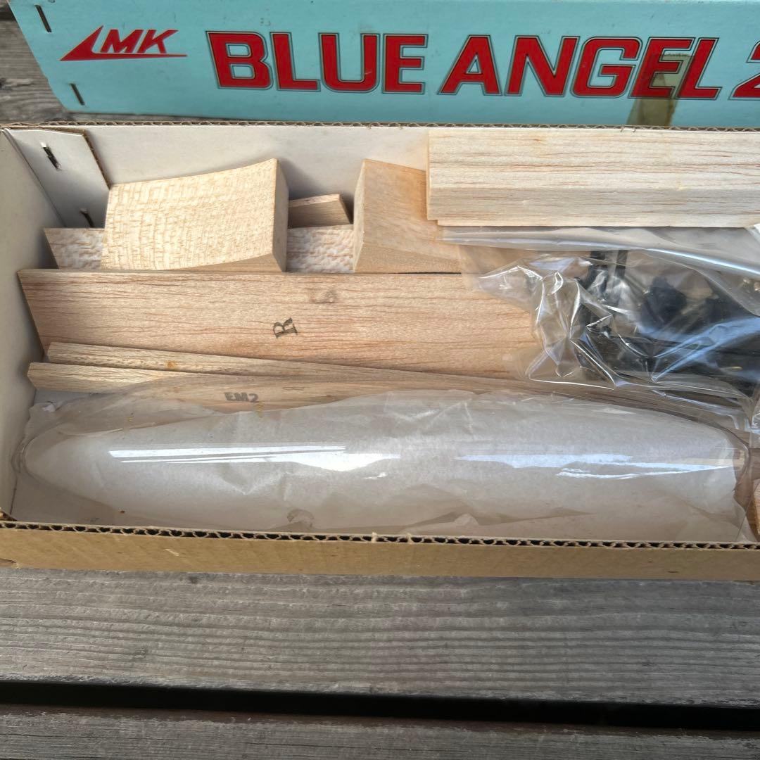 MK BLUE ANGEL 20 ラジコン航空機