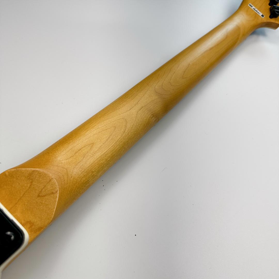 Jackson JS32 Kelly フロイドローズ