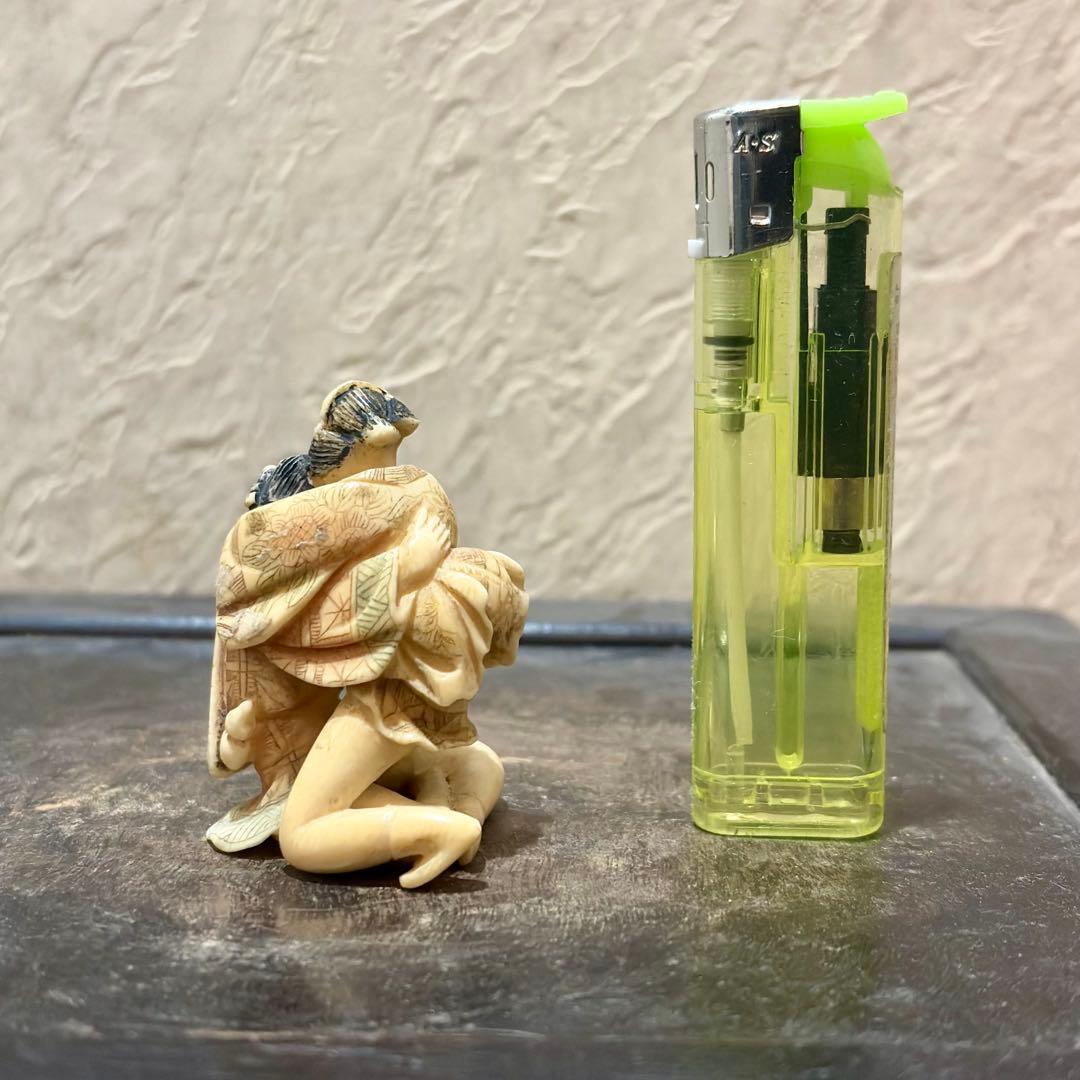 根付　春画　時代物　天然素材　アンティーク　骨董　古美術　レトロ　盆栽　真柏　松