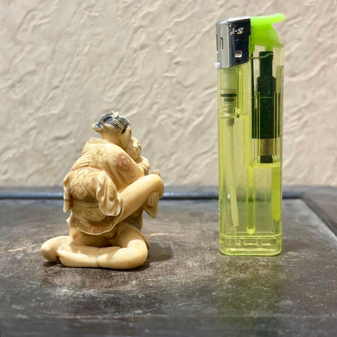 根付　春画　時代物　天然素材　アンティーク　骨董　古美術　レトロ　盆栽　真柏　松