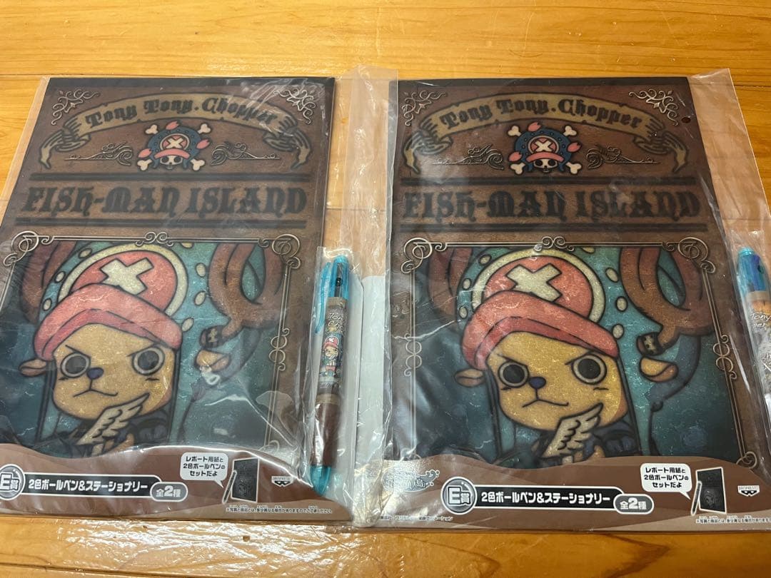 ワンピース　ストラップ　キーホルダー　カラナビ　　ほか　７７個　まとめ売り