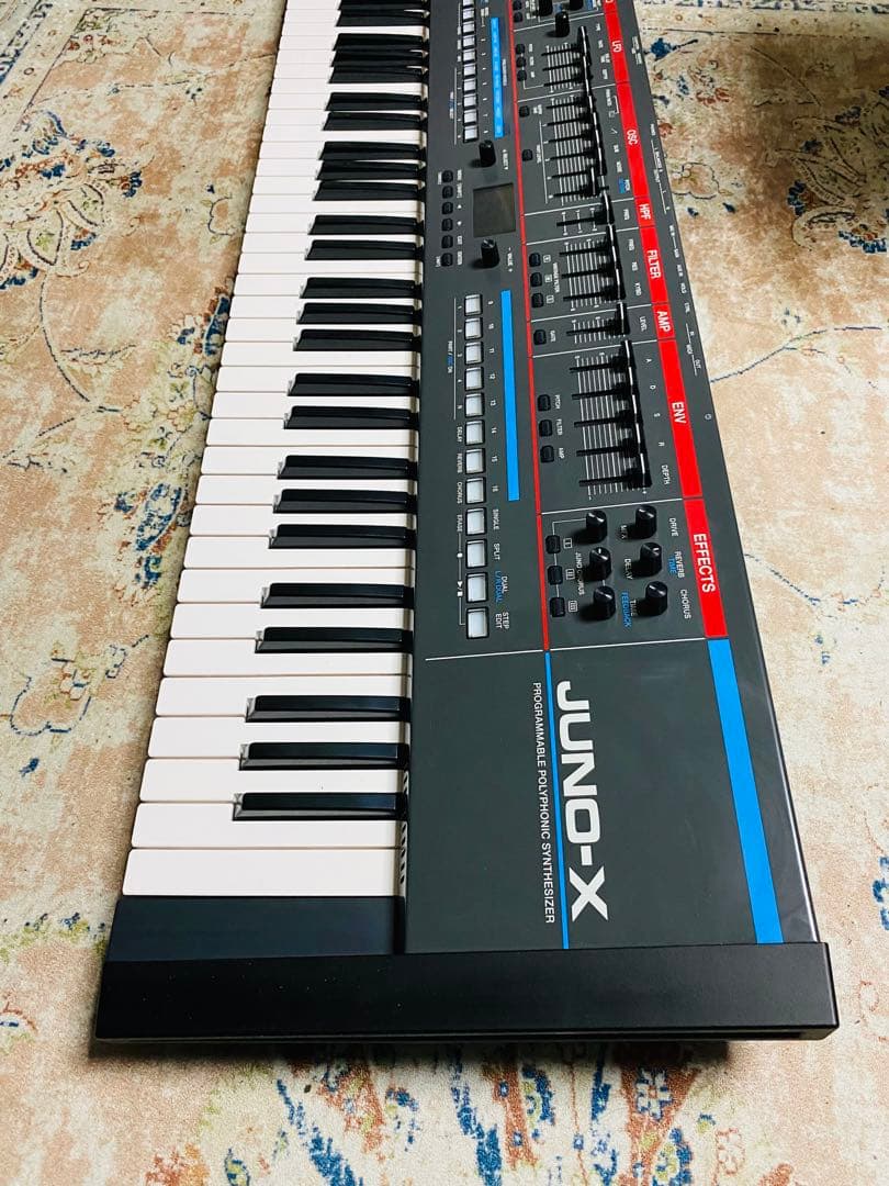 Roland ローランドJUNO-X シンセサイザー