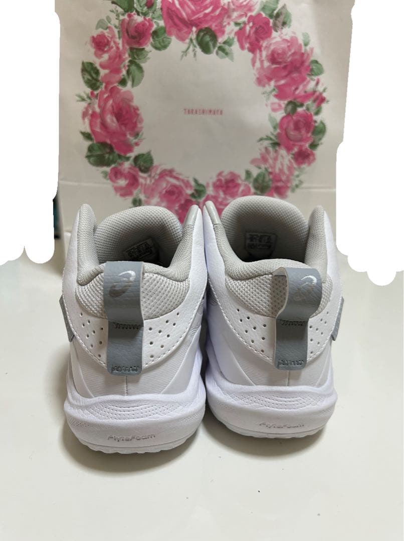 アシックス　GELHOOP V17 レディース23cm