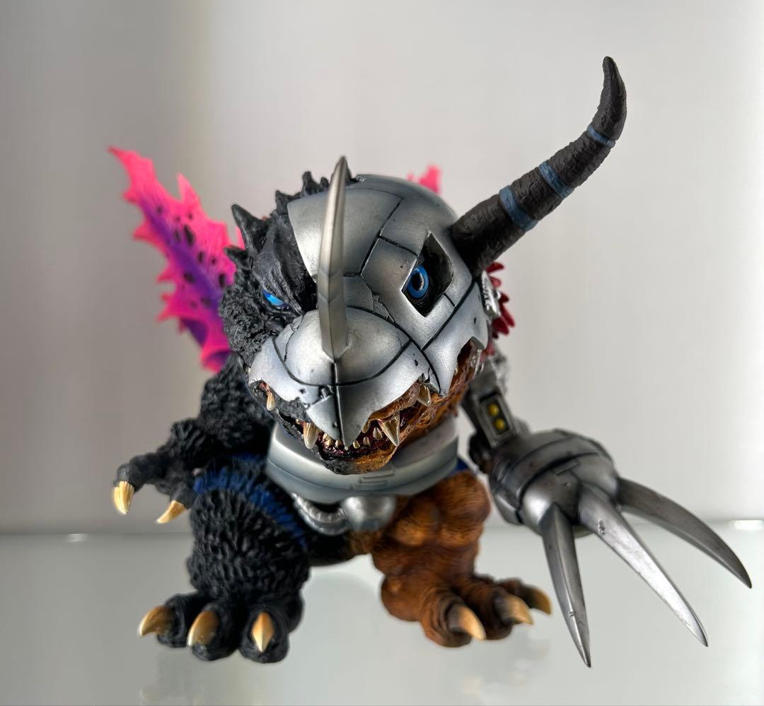 デフォリアル　メタルグレイモン　ゴジラ　フィギュア　デジモン　G侵食モード