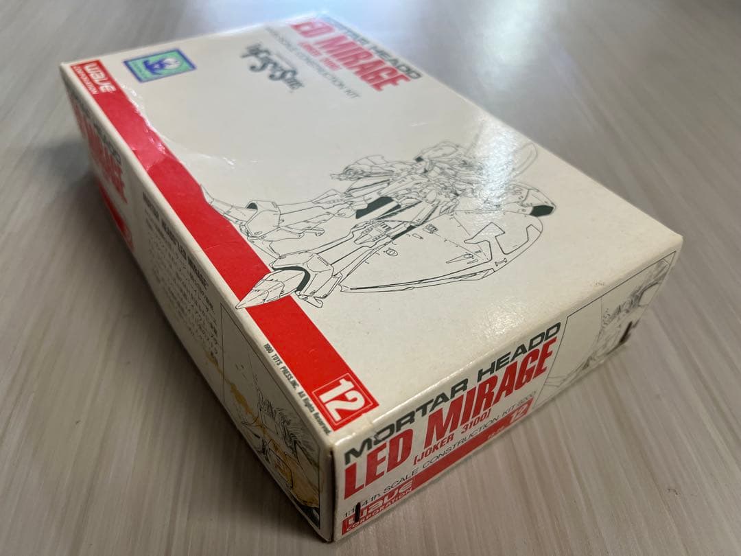 FSS WAVE 1/144 レッドミラージュ Joker 3100