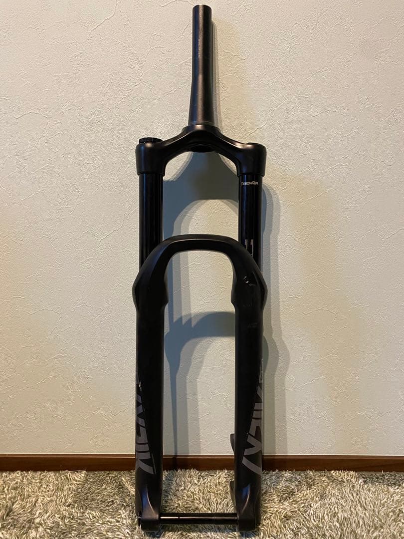 RockShox Lyrik 160mm 27.5インチ