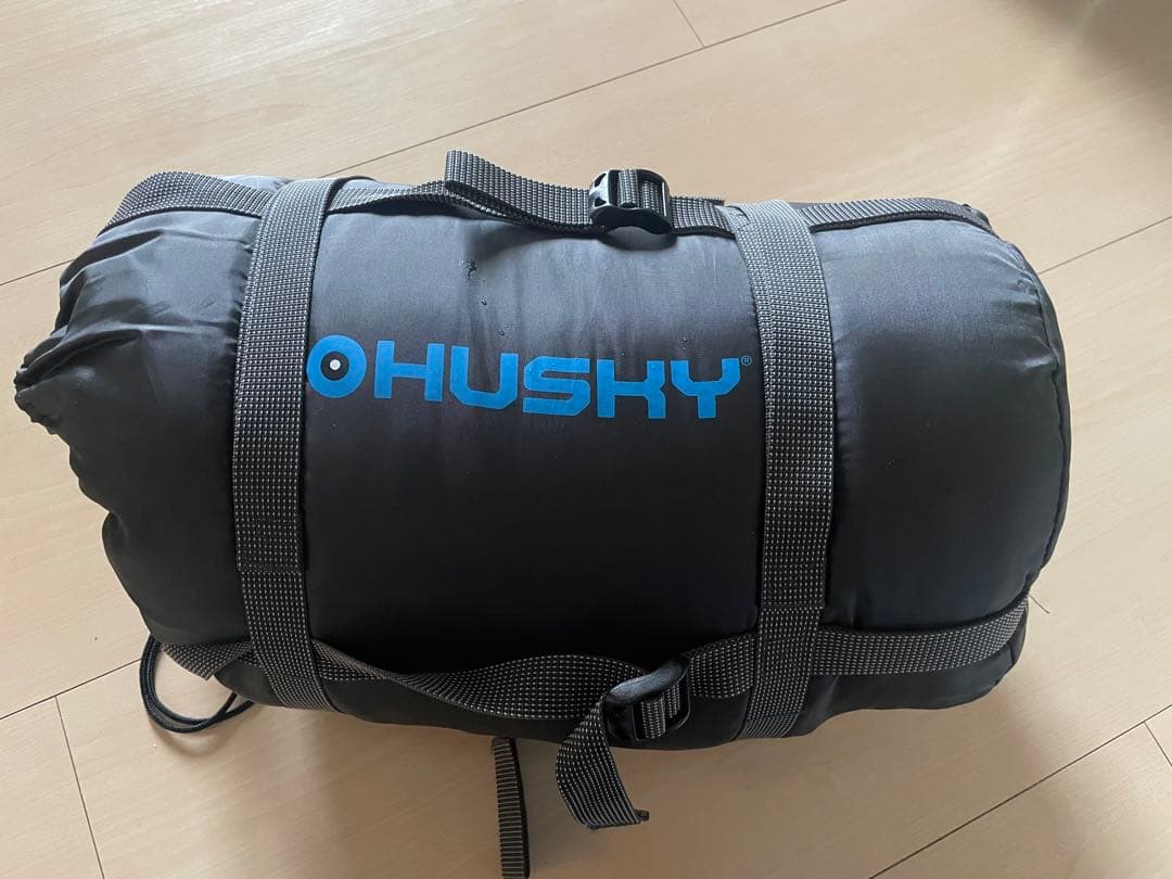 HUSKY 冬用寝袋