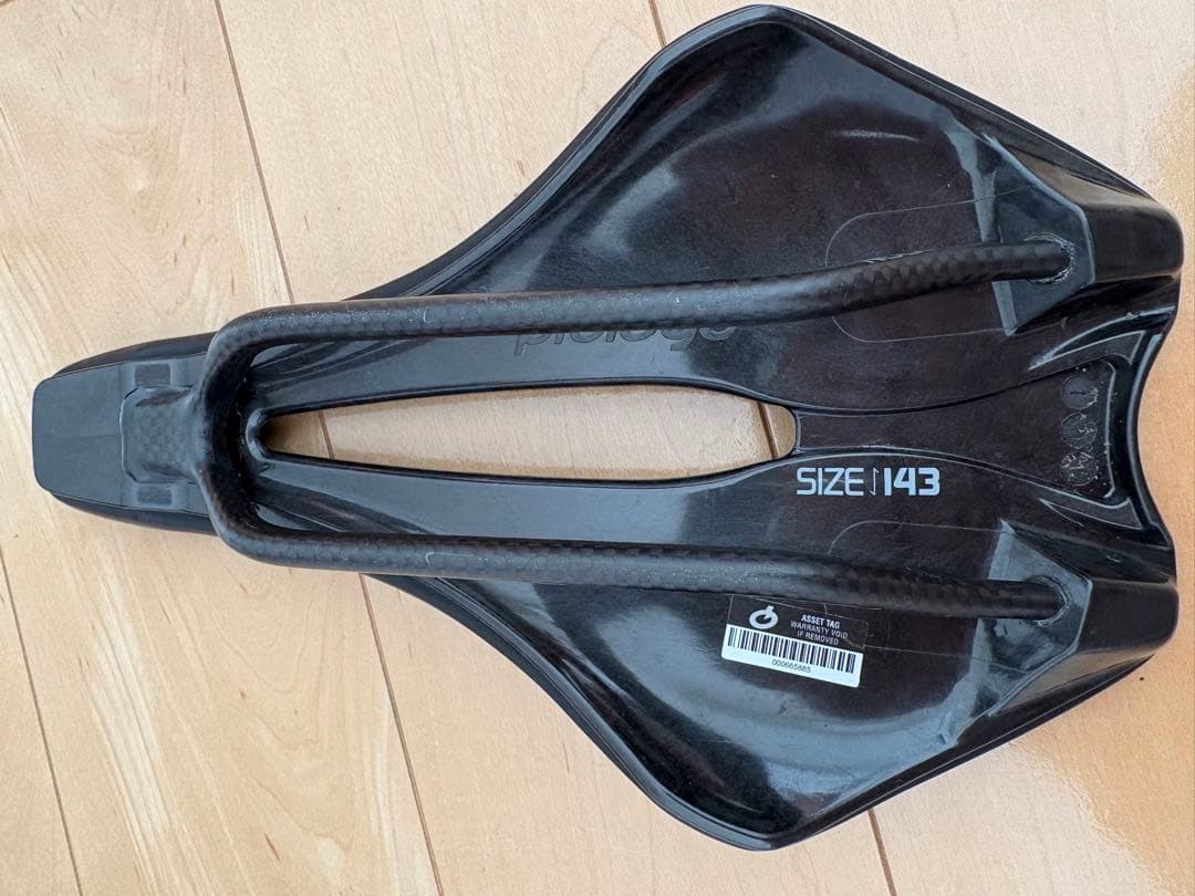 プロロゴ　ディメンション　カーボンレール