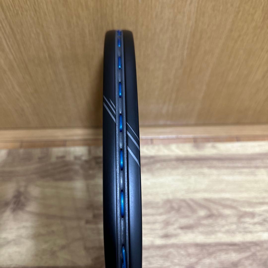 軟式テニスラケット 黒