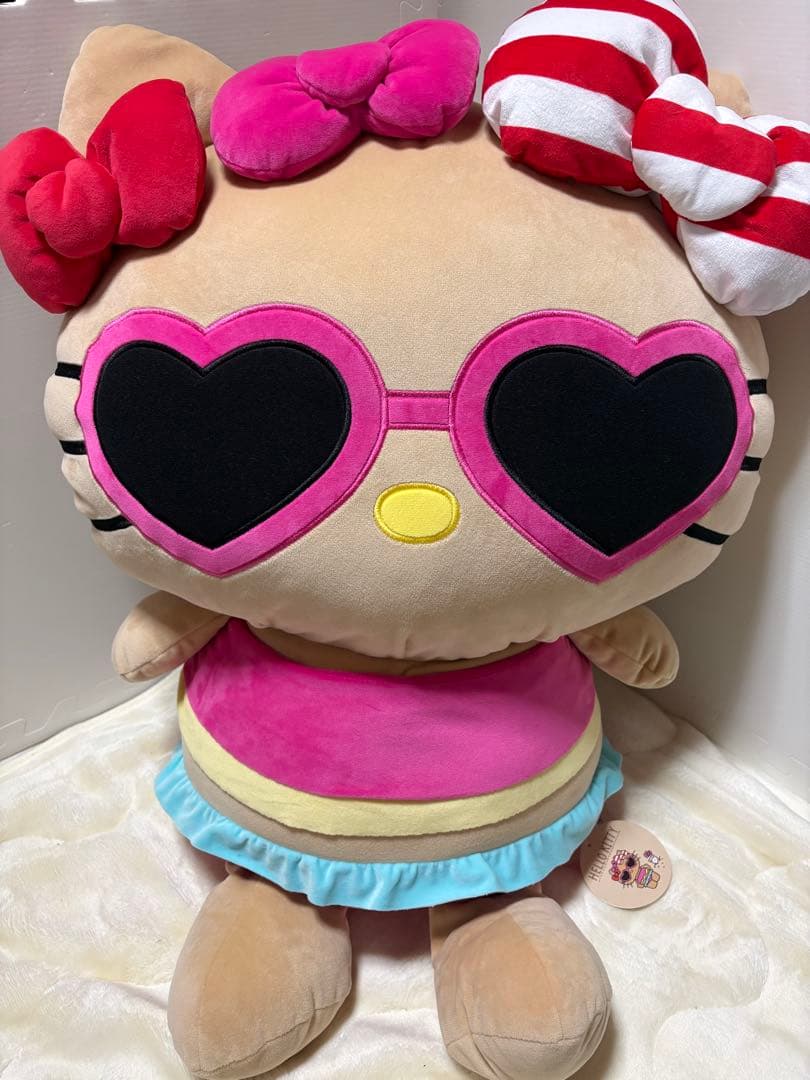 日焼けキティ 特大ぬいぐるみ キティ アベイル レア 人気　完売品