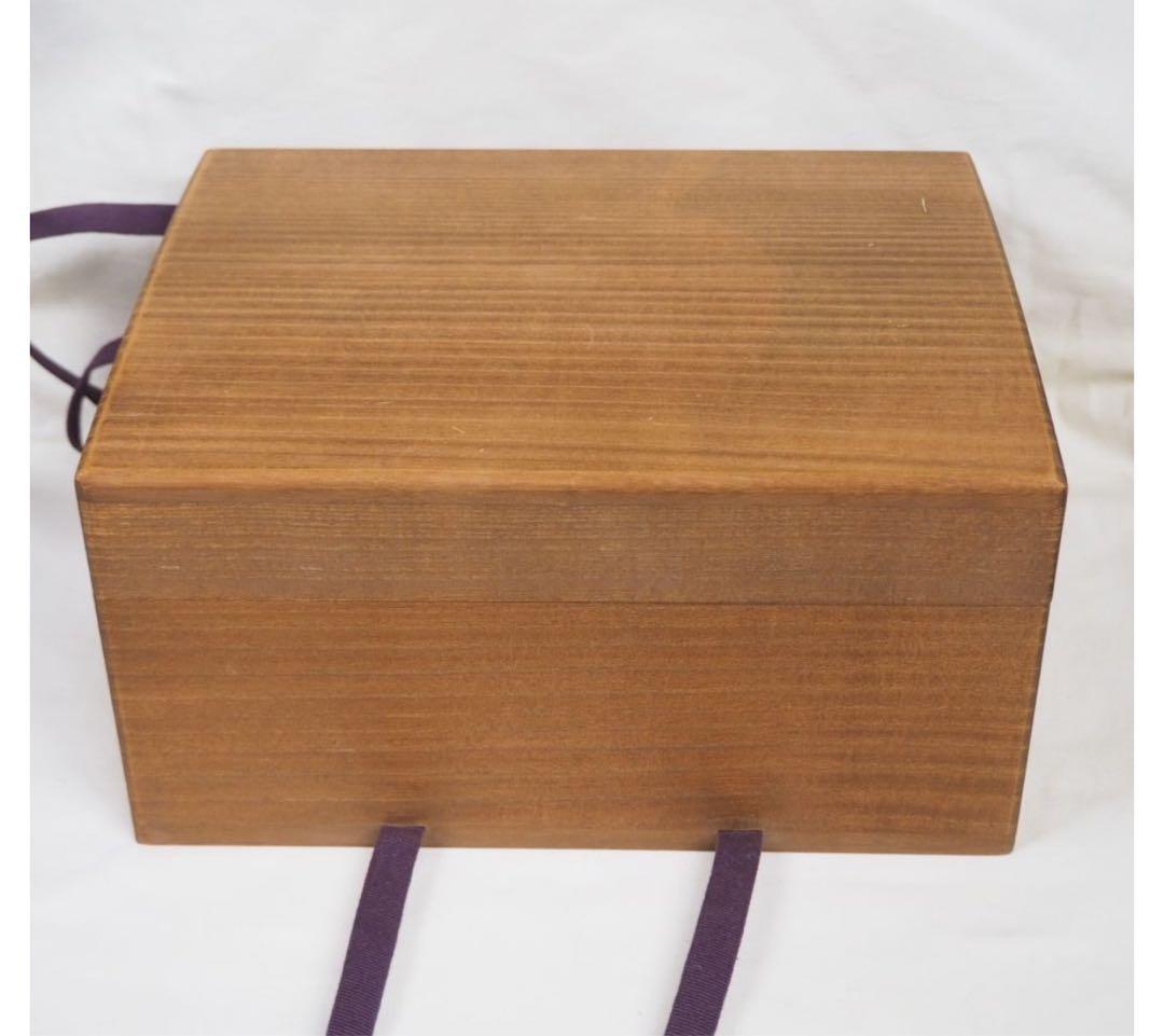 送料無料　時代物　松清作　木彫彩色能面　女面・能楽面　木箱・面袋付