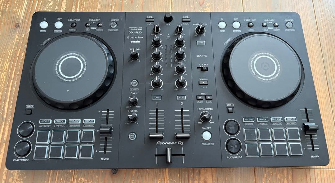 Pioneer DJ コントローラー 黒（小さなスレ傷あり）