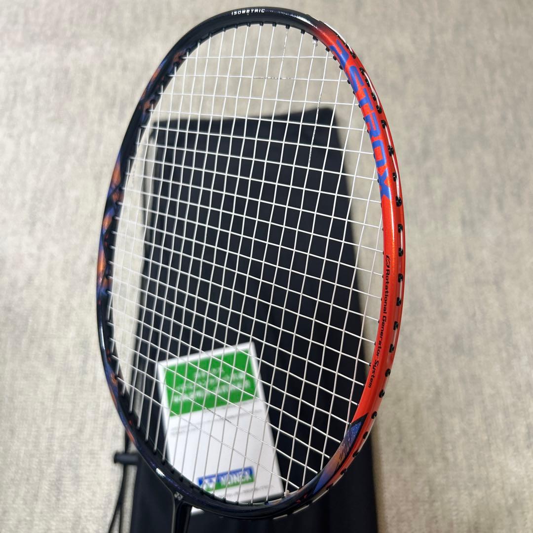 YONEXバドミントンラケットアストロクス77pro4U6