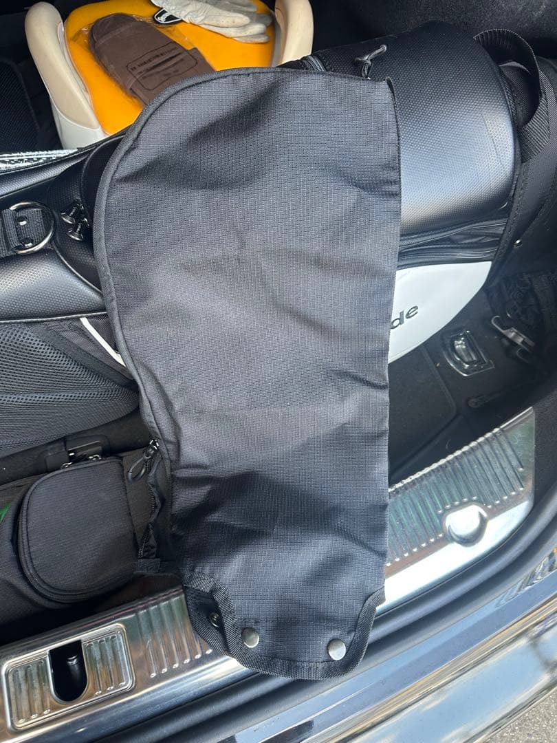 スタンド式キャディバッグ 黒 ゴルフボール付き