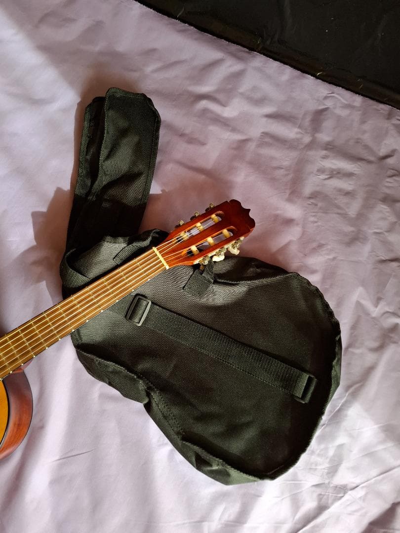 子供用アコーステイックギター