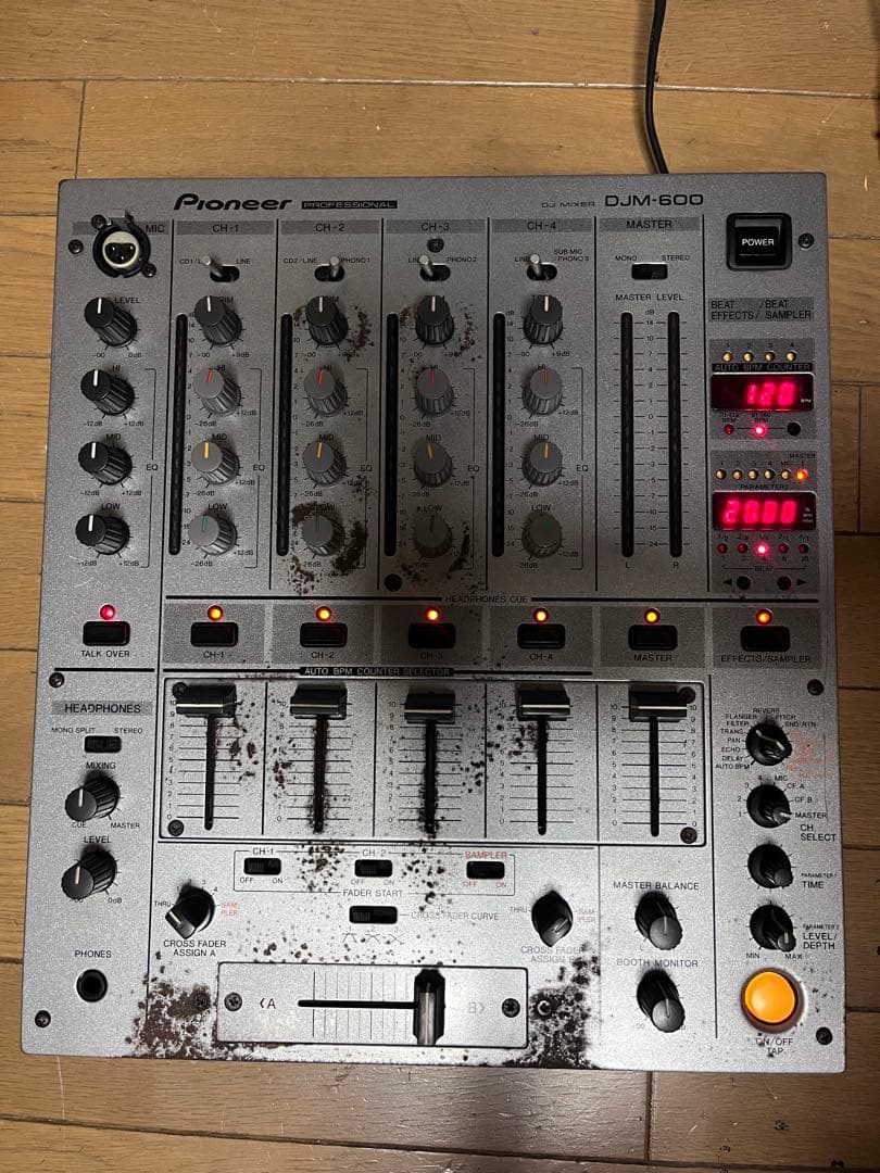 DJ機材 Pioneer DJM-600