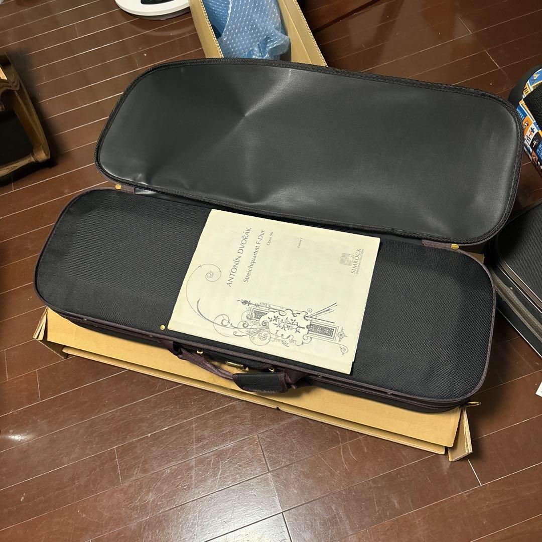 4/4 バイオリンケース軽量ブランケット、ストラップ2、湿度計付