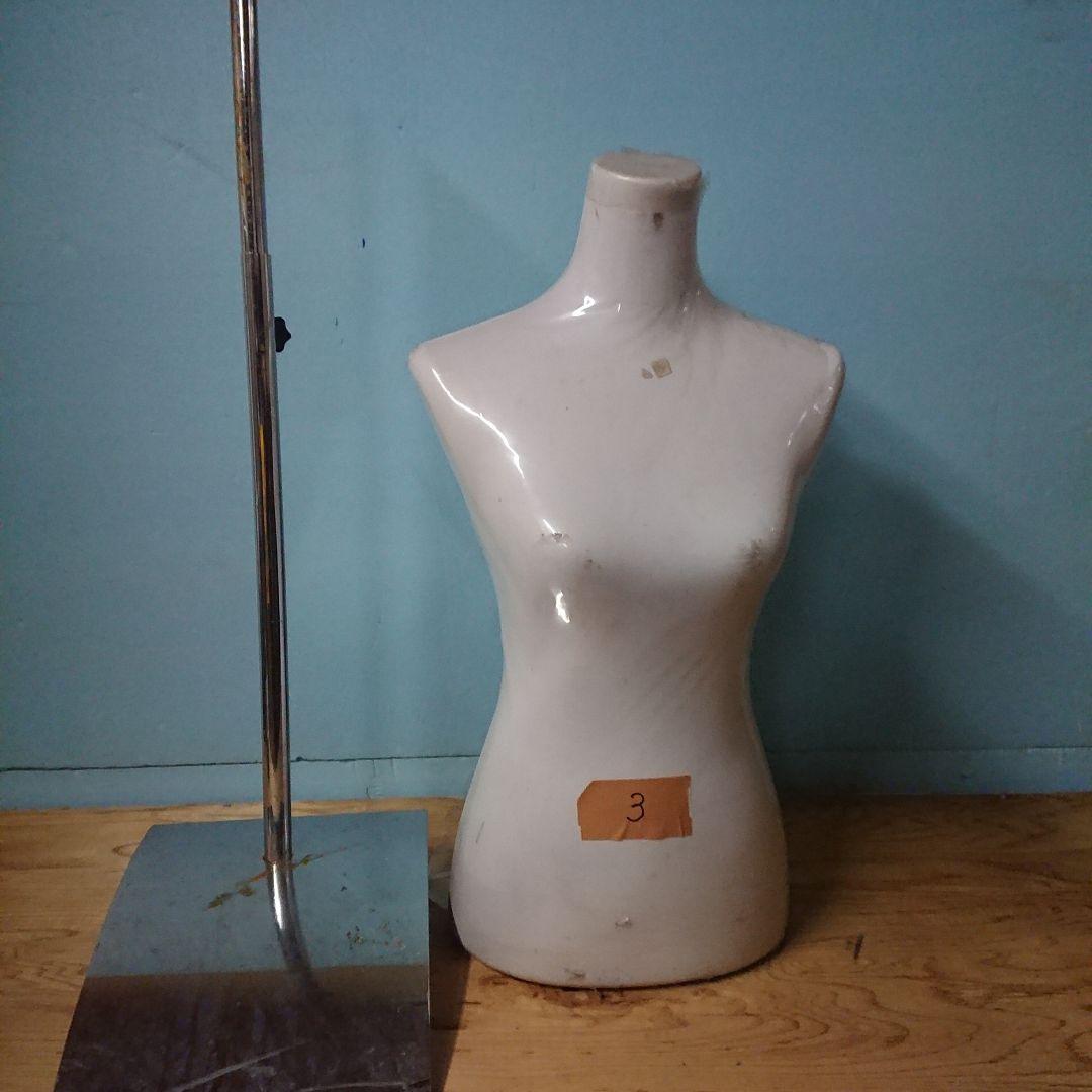 レトロ/ジャンク・昭和・平成？【中古】白いタートルネックマネキンNo3