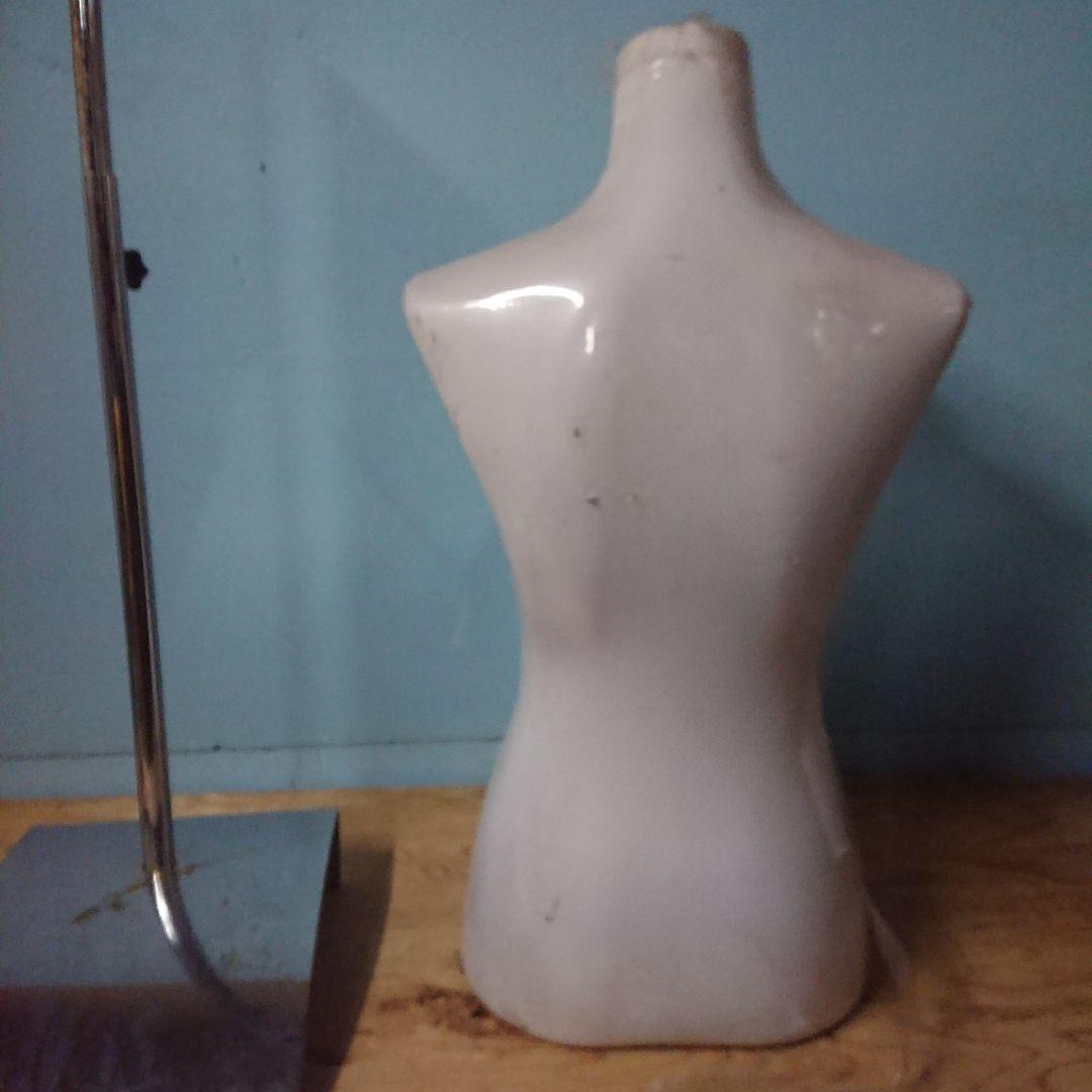 レトロ/ジャンク・昭和・平成？【中古】白いタートルネックマネキンNo3