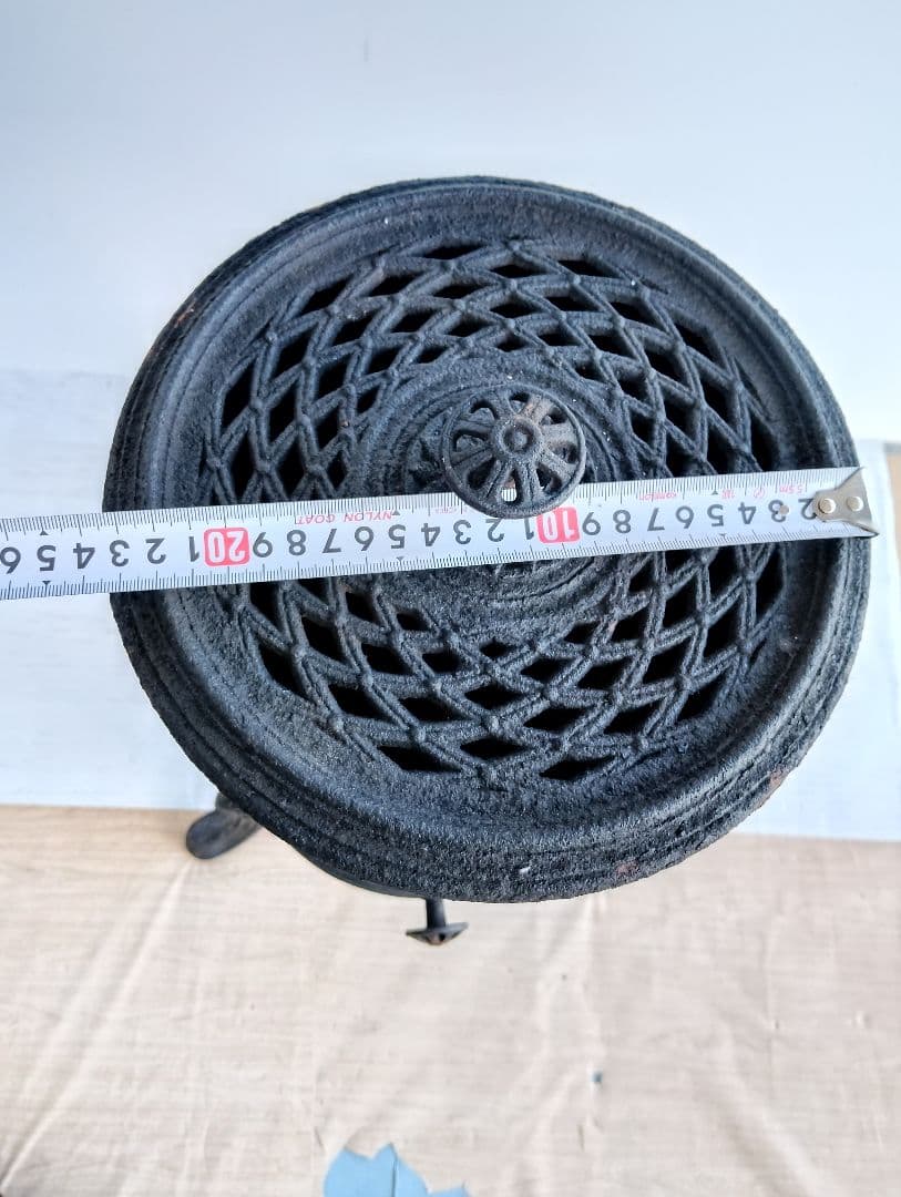 ストーブ フランス　鋳物 鉄製 シャビー レトロ ヴィンテージ(よ87)