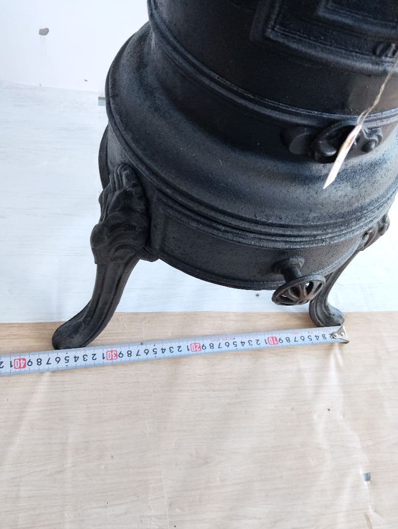 ストーブ フランス　鋳物 鉄製 シャビー レトロ ヴィンテージ(よ87)