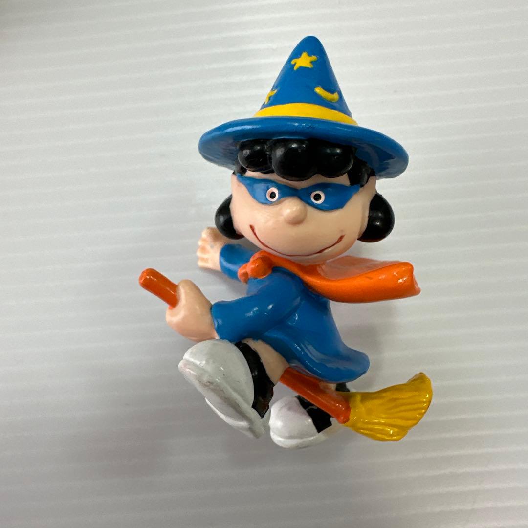 snoopy peanuts スヌーピー ハロウィン　pvc レア