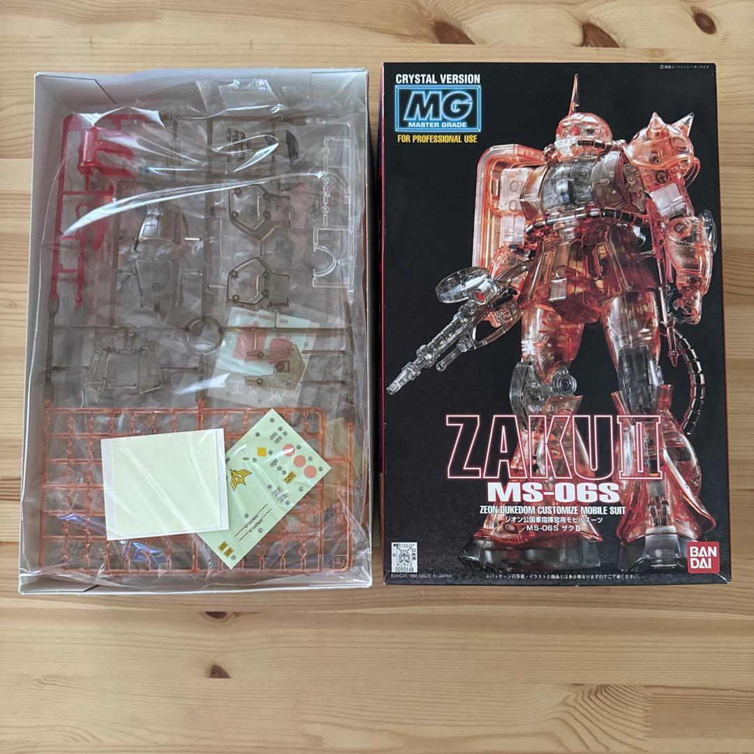 【希少品・新品・未開封品】1/100スケールMGクリスタルバージョン3点セット