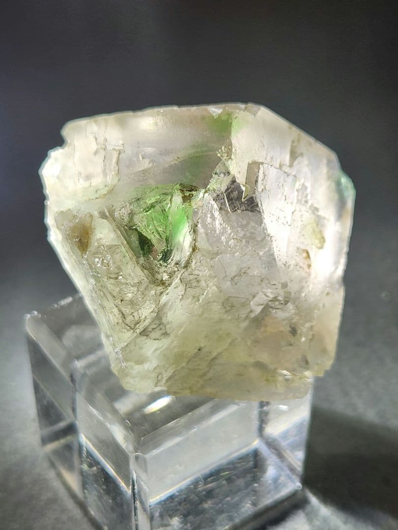 美品✨ほんのりピンク ペーニャブランカ産 フローライト原石