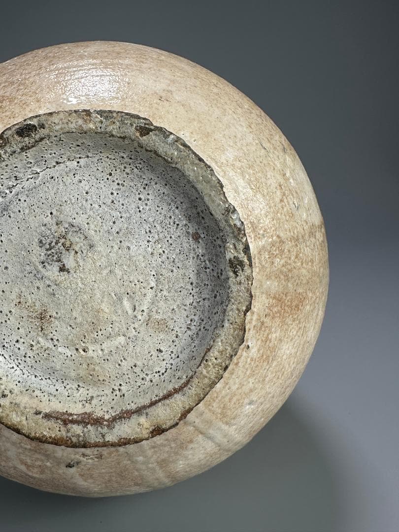 韓国美術　李朝時代　15～16世紀　李朝中期　刷毛目花瓶　華道具