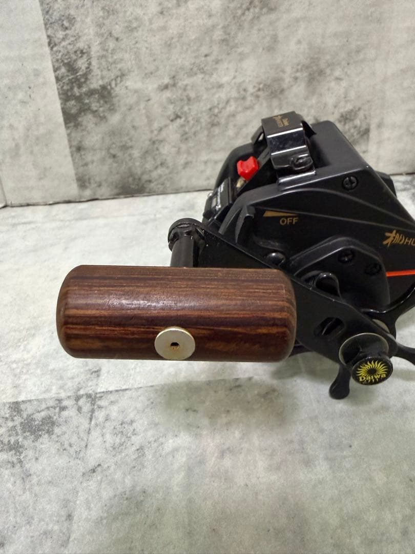 ダイワ 棚ハンター SS-50 リール daiwa　TUNA HUNTER