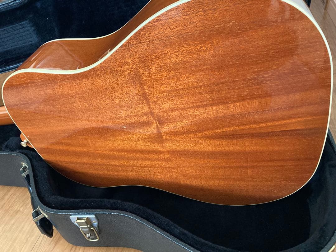 Gibson J-50 Historic Collection 2005年製