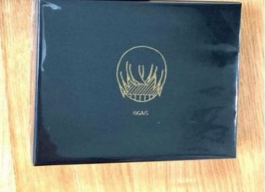 【年末セール中⭐︎新品未開封品】名探偵コナン　本革　パスケース　安室透　降谷零