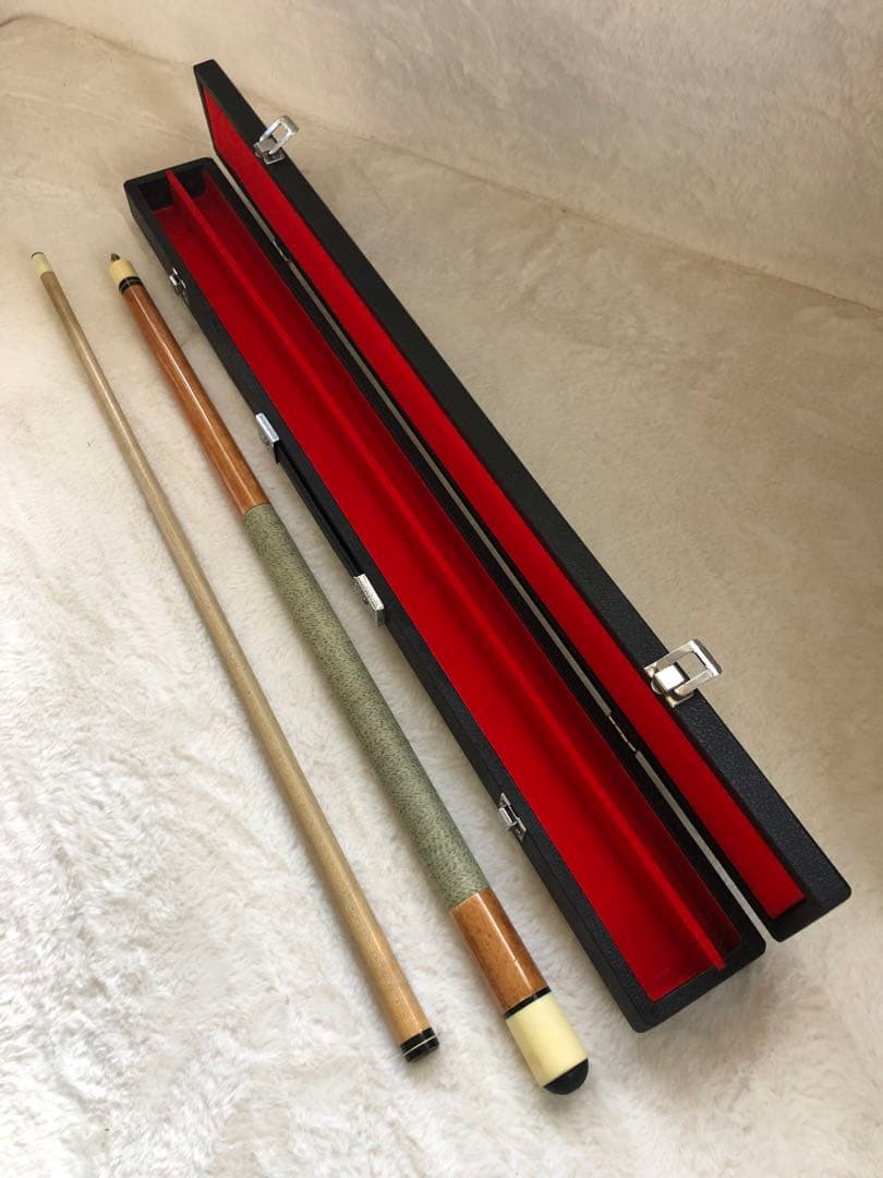 ビリヤード　キュー　メーカー、品番不明 美品 ハードケース付き